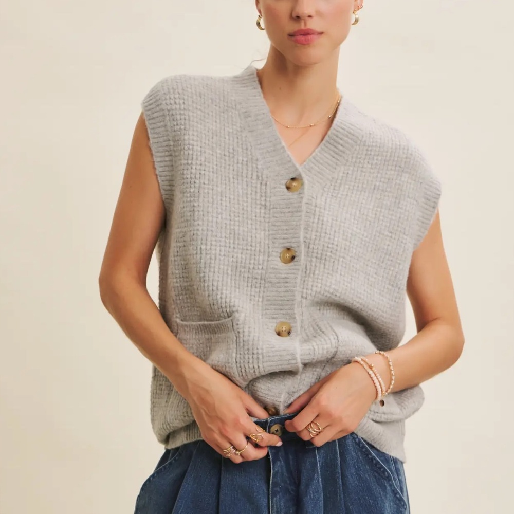 NWT Modern and Timeless Textured Thermal Cozy Sweater Vest - Picture 4 of 4